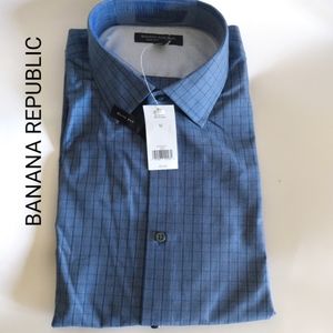 BANANA REPUBLIC LONG SLEEVE DRESS SHIRT